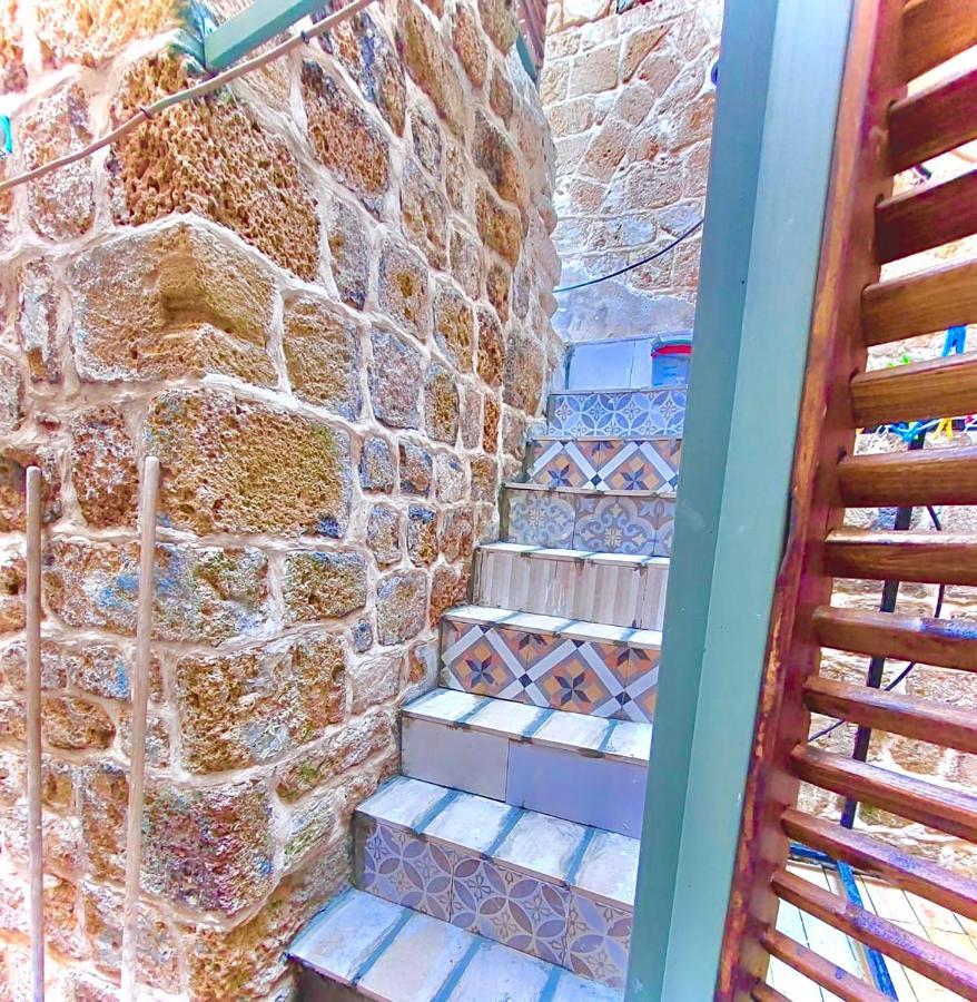 Hebi House Aparthotel Акра Екстериор снимка