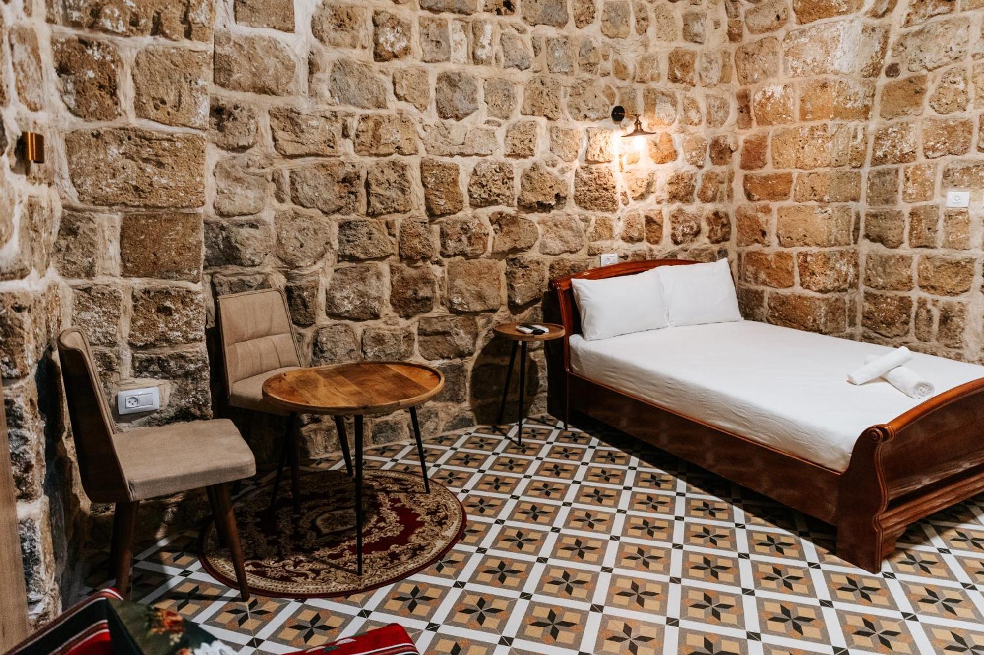 Hebi House Aparthotel Акра Екстериор снимка