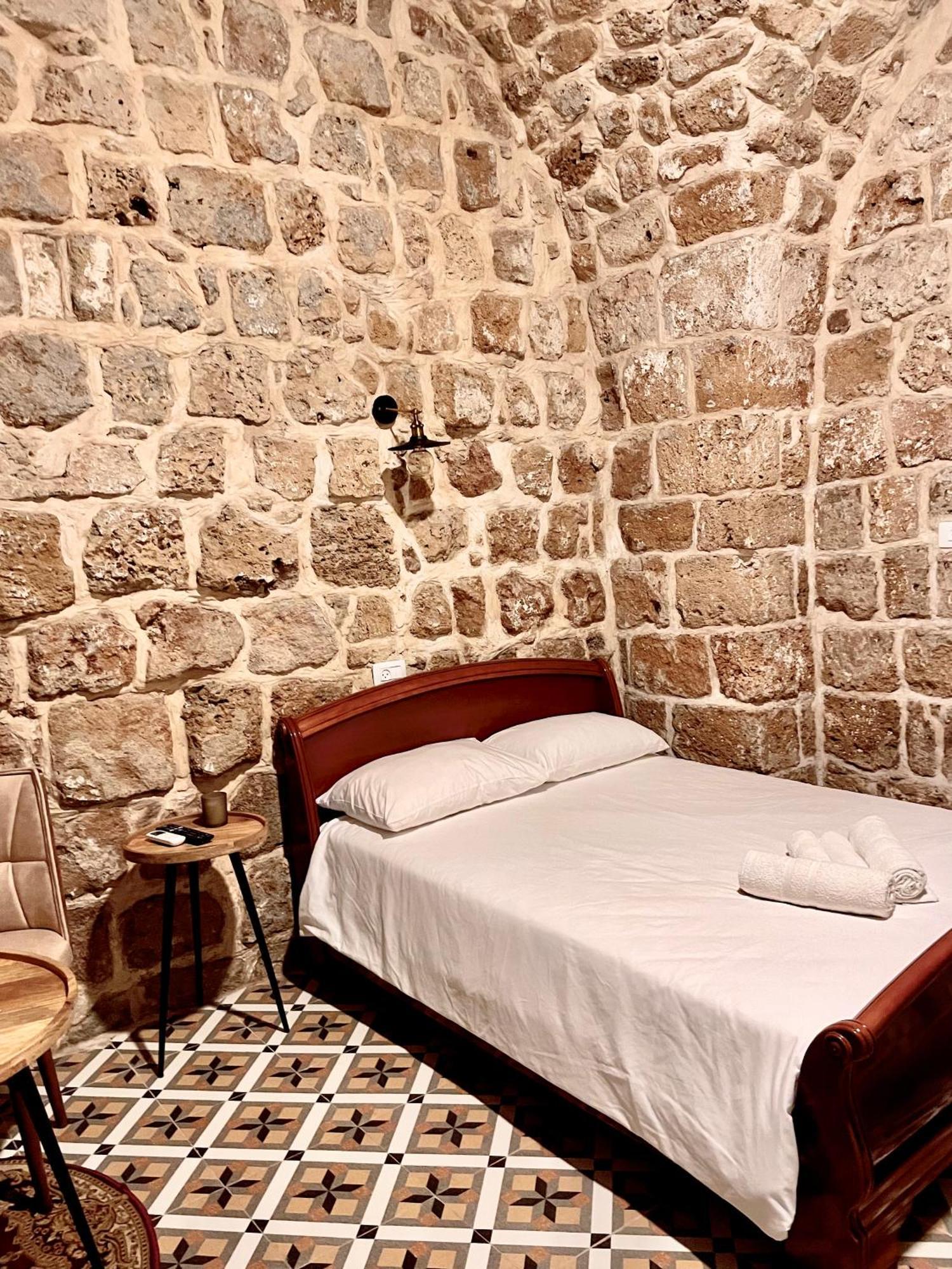 Hebi House Aparthotel Акра Екстериор снимка