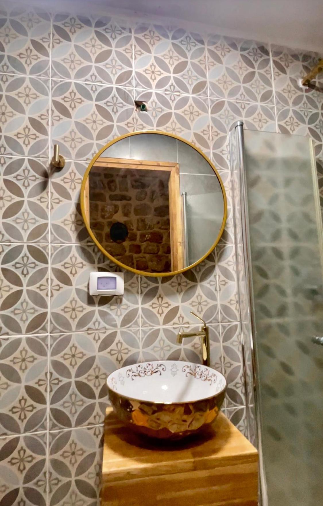 Hebi House Aparthotel Акра Екстериор снимка