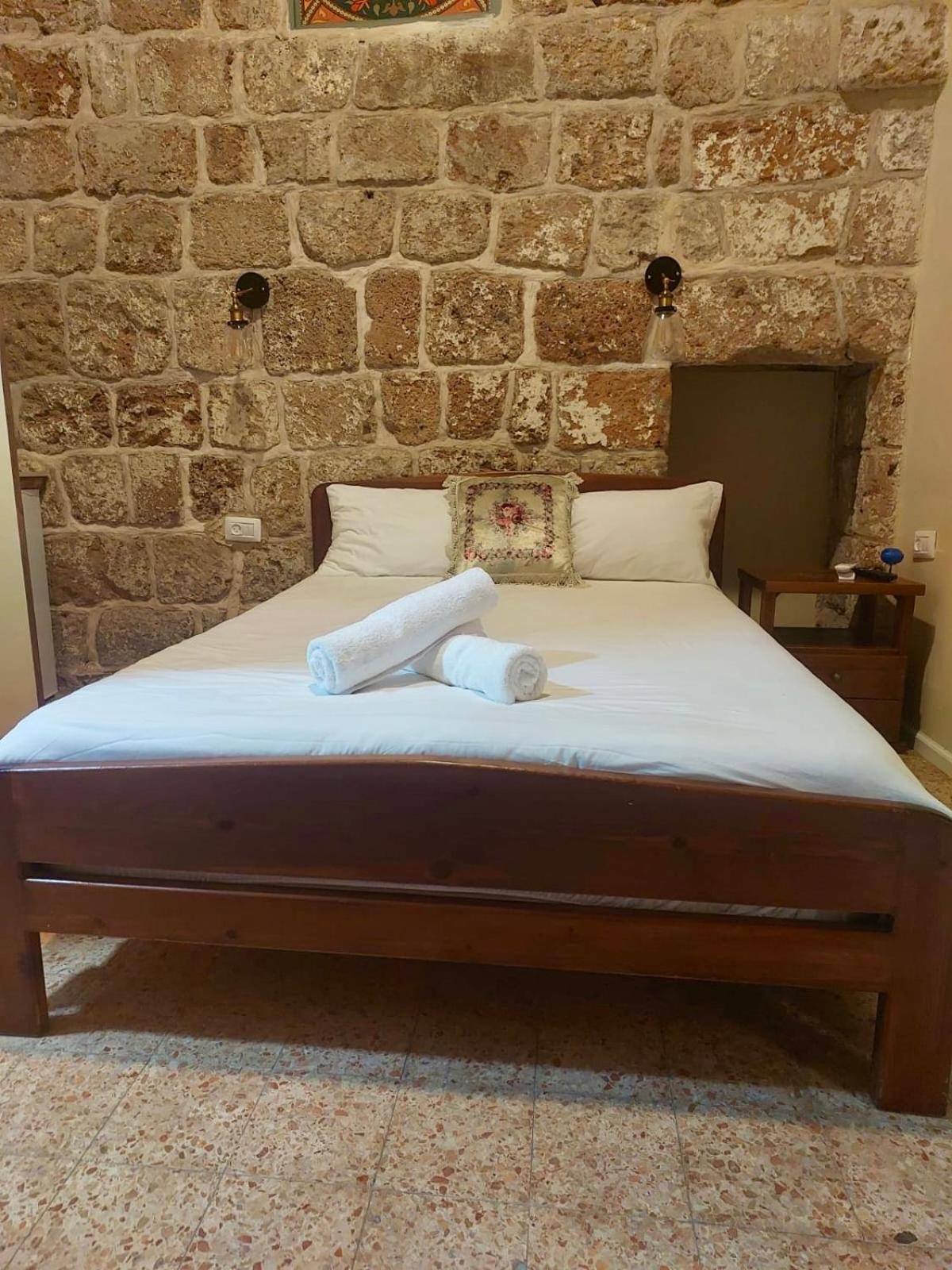 Hebi House Aparthotel Акра Екстериор снимка